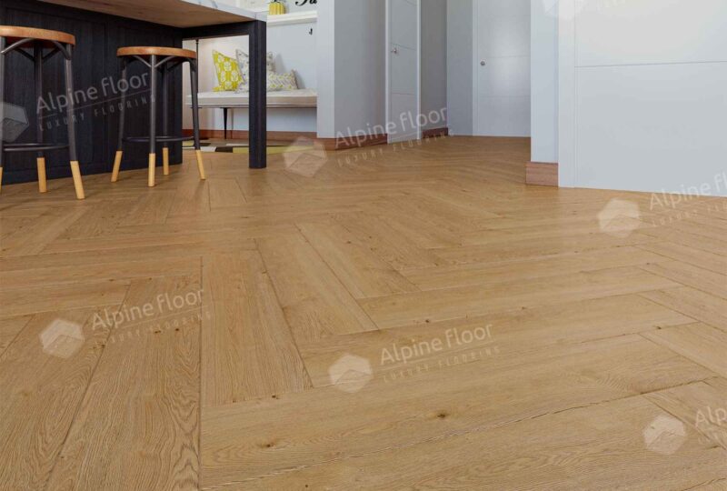 LVT плитка  Дуб Хатиса ECO 16-27