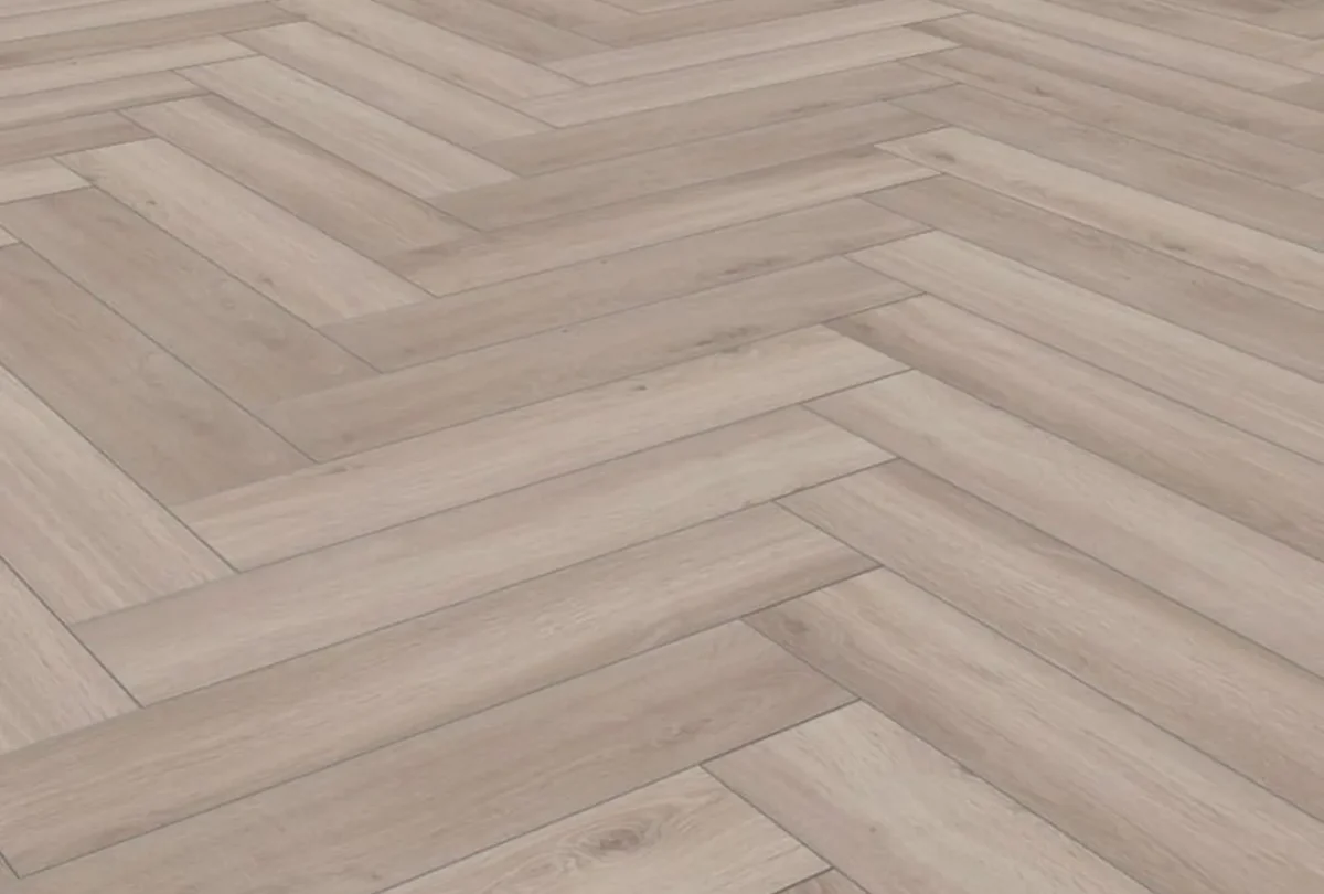 Ламинат Herringbone Херрингбон Silver Oak, 665×133 мм